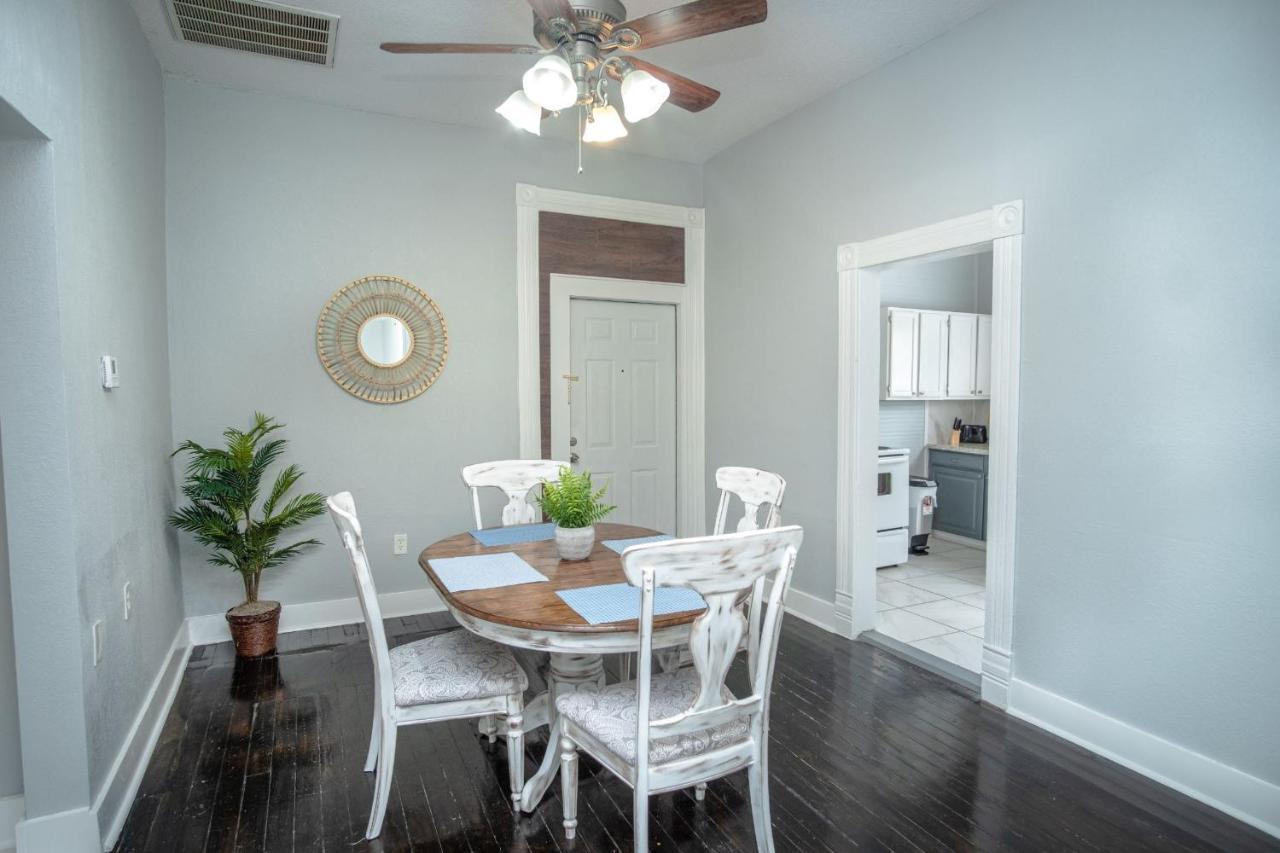 Remodeled Historic 2Br 1Ba House Near Downtown Apartamento San Antonio Exterior foto